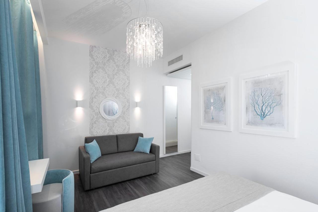 Litoraneo Suite Hotel 리미니 외부 사진