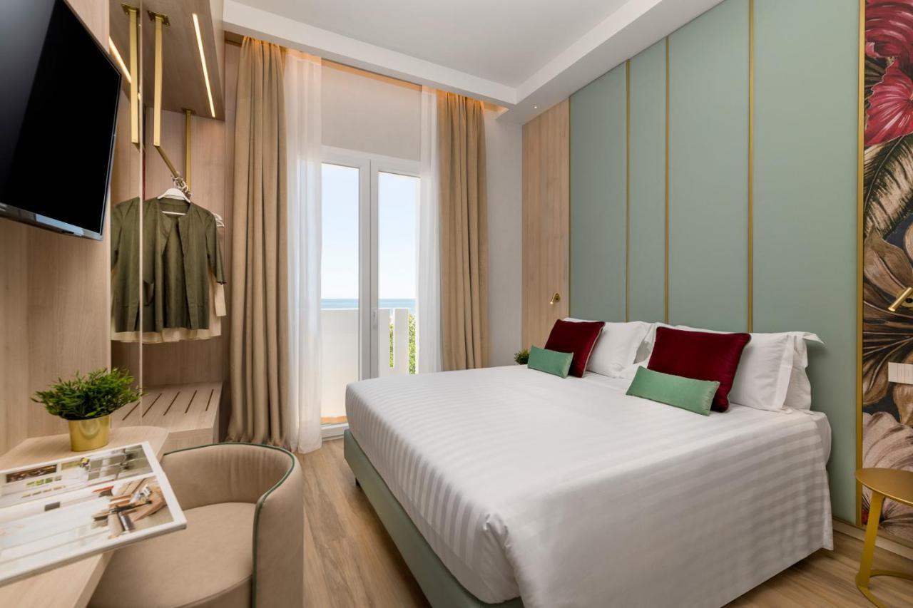 Litoraneo Suite Hotel 리미니 외부 사진
