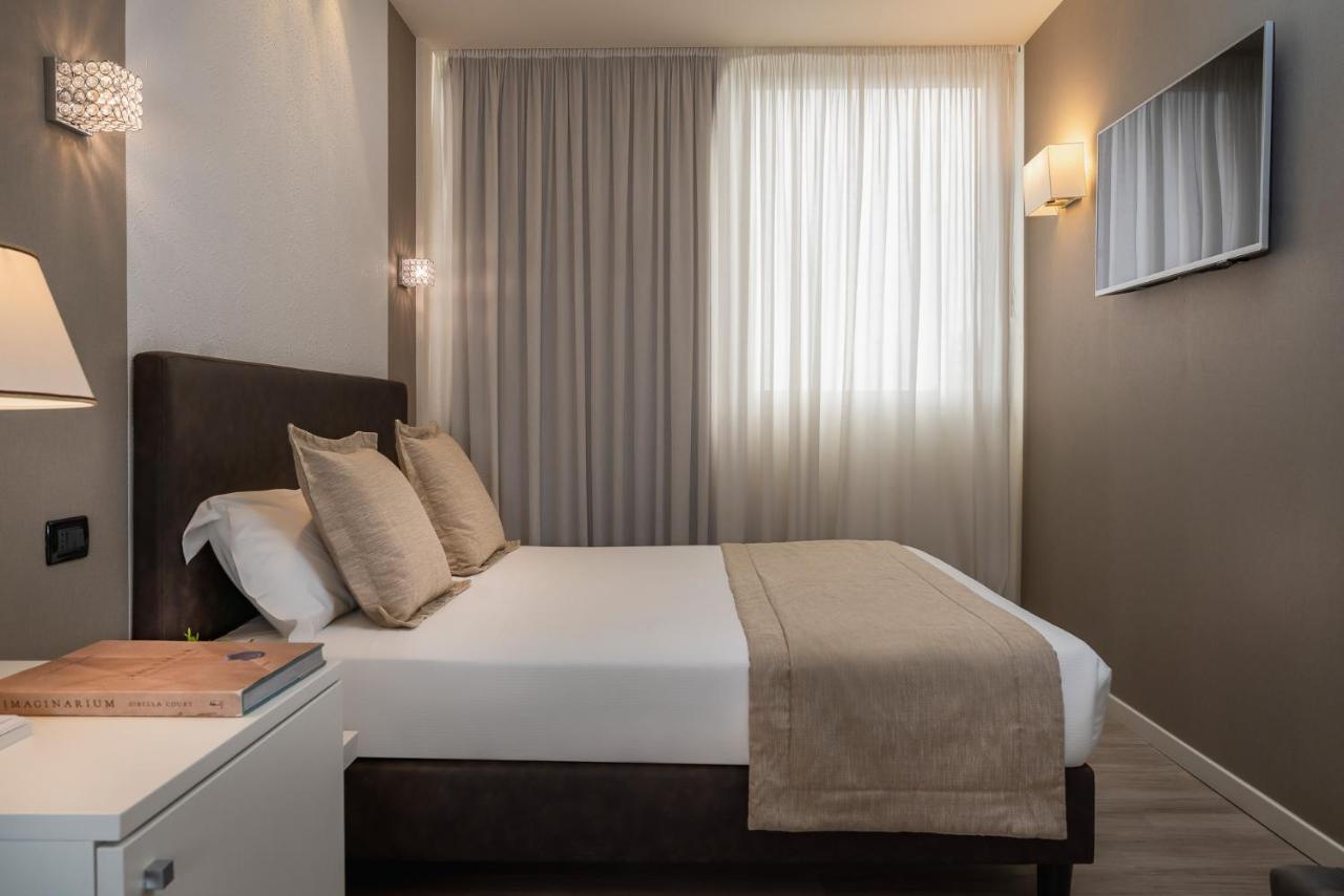 Litoraneo Suite Hotel 리미니 외부 사진
