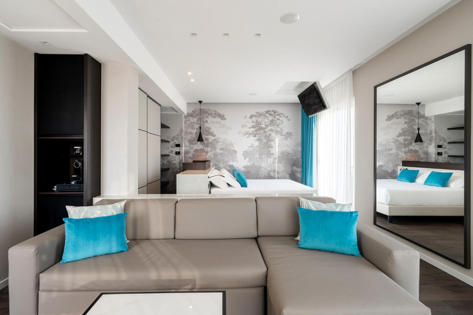 Litoraneo Suite Hotel 리미니 외부 사진