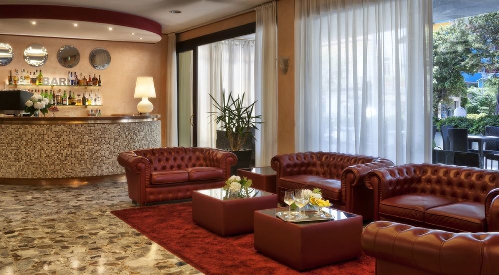 Litoraneo Suite Hotel 리미니 레스토랑 사진